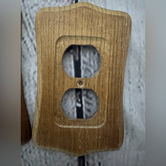 Vintage oak Rustic Wooden Light Switch and Outlet Covers set of 9 - Picture 5 of 11